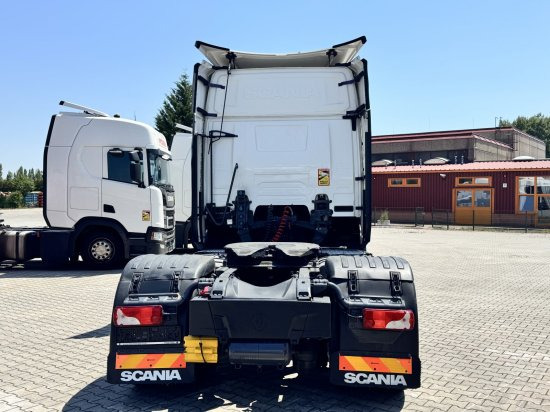 Scania R450 DC 13 164 Euro 6 Highline Retarder - Тягач: фото 5 Scania R450 DC 13 164 Euro 6 Highline Retarder - Тягач: фото 5