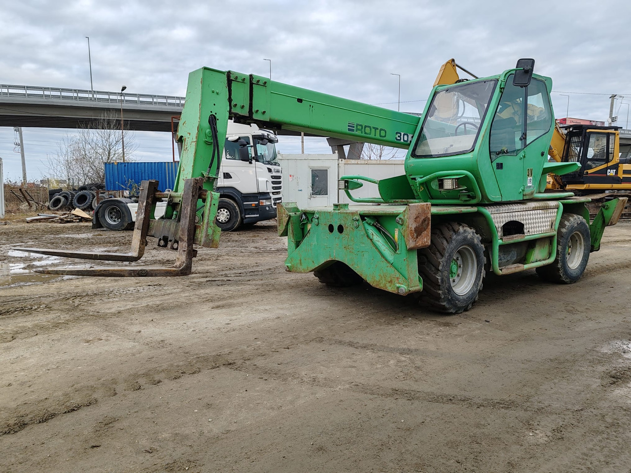 Merlo Roto 30.16K - Телескопический фронтальный погрузчик: фото 1 Merlo Roto 30.16K - Телескопический фронтальный погрузчик: фото 1