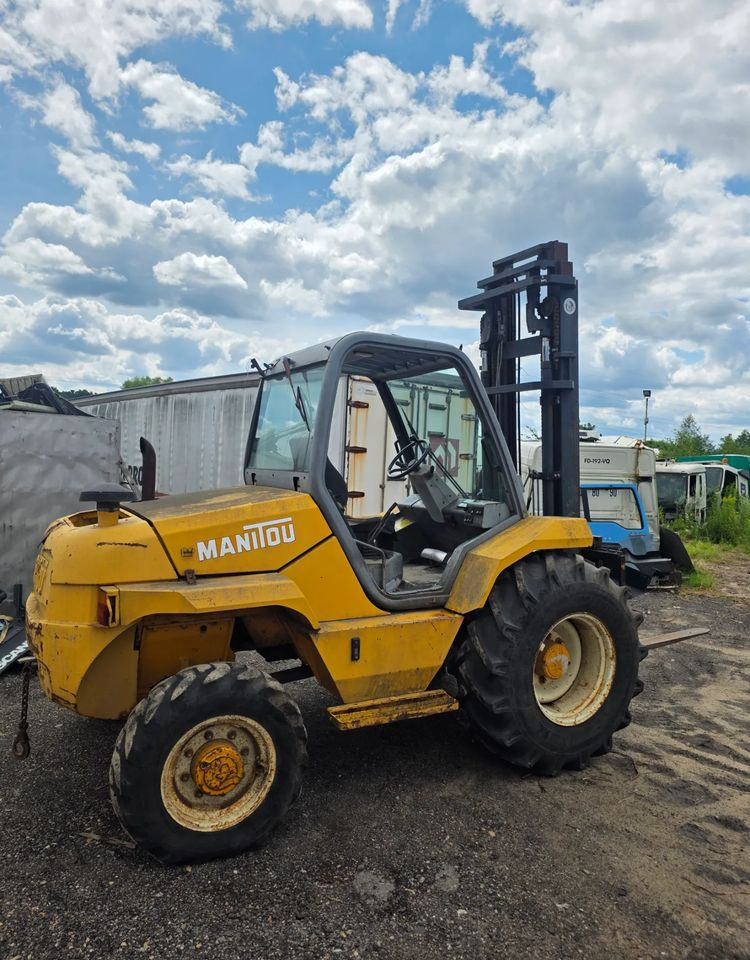 Manitou M26.4 Terenowy 4x4 5,5m - Вилочный погрузчик: фото 5 Manitou M26.4 Terenowy 4x4 5,5m - Вилочный погрузчик: фото 5