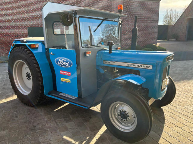 Fordson Super Dexta Ford T10 Pickup - Строительная техника: фото 3 Fordson Super Dexta Ford T10 Pickup - Строительная техника: фото 3