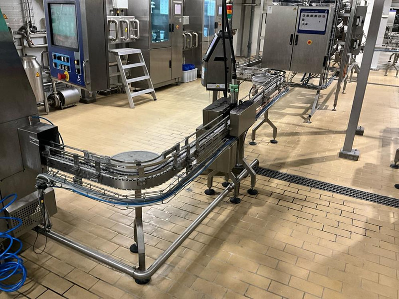 Tetra Pak - Ленточный конвейер: фото 1 Tetra Pak - Ленточный конвейер: фото 1