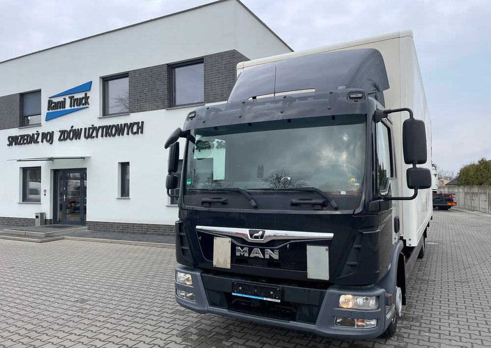 MAN TGL 12.250, KONTENER 7,3m ( 18 europalet ) - Грузовик с закрытым кузовом: фото 1 MAN TGL 12.250, KONTENER 7,3m ( 18 europalet ) - Грузовик с закрытым кузовом: фото 1