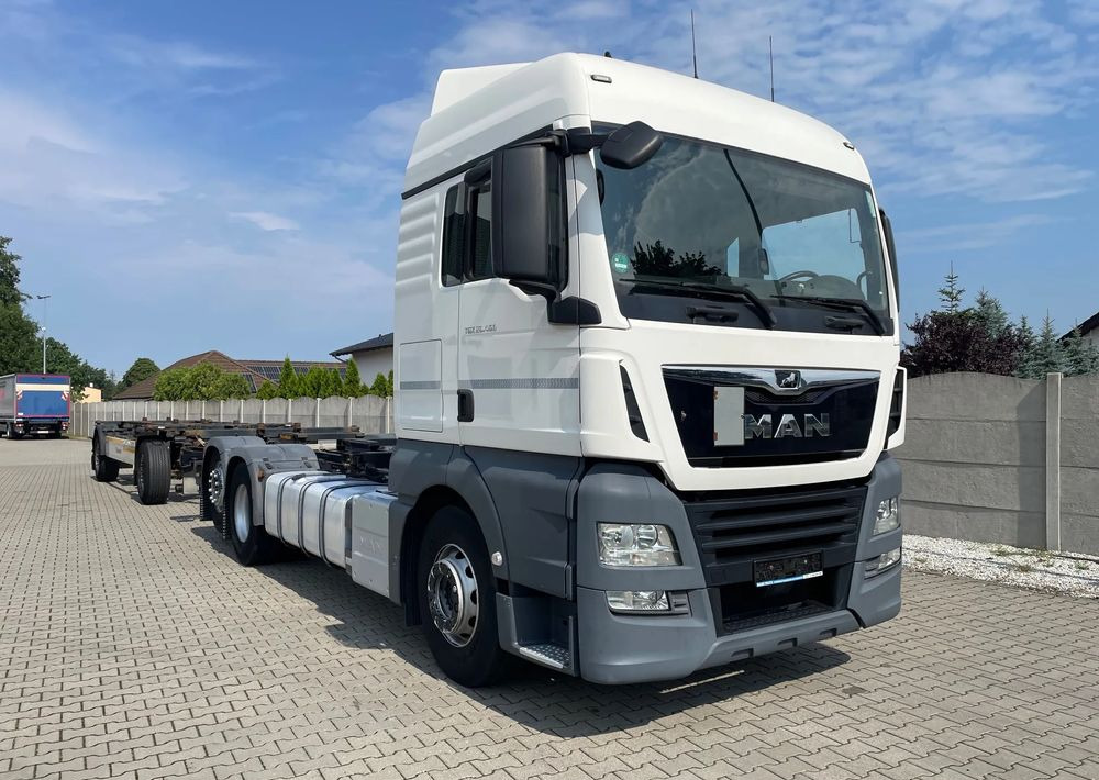 MAN TGX XLX 26.460 BDF - Грузовик-шасси: фото 3 MAN TGX XLX 26.460 BDF - Грузовик-шасси: фото 3