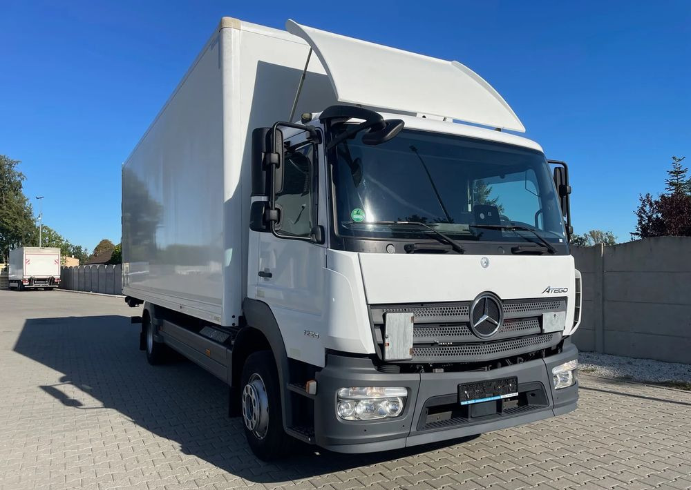 Mercedes-Benz ATEGO 1224 - Грузовик с закрытым кузовом: фото 3 Mercedes-Benz ATEGO 1224 - Грузовик с закрытым кузовом: фото 3