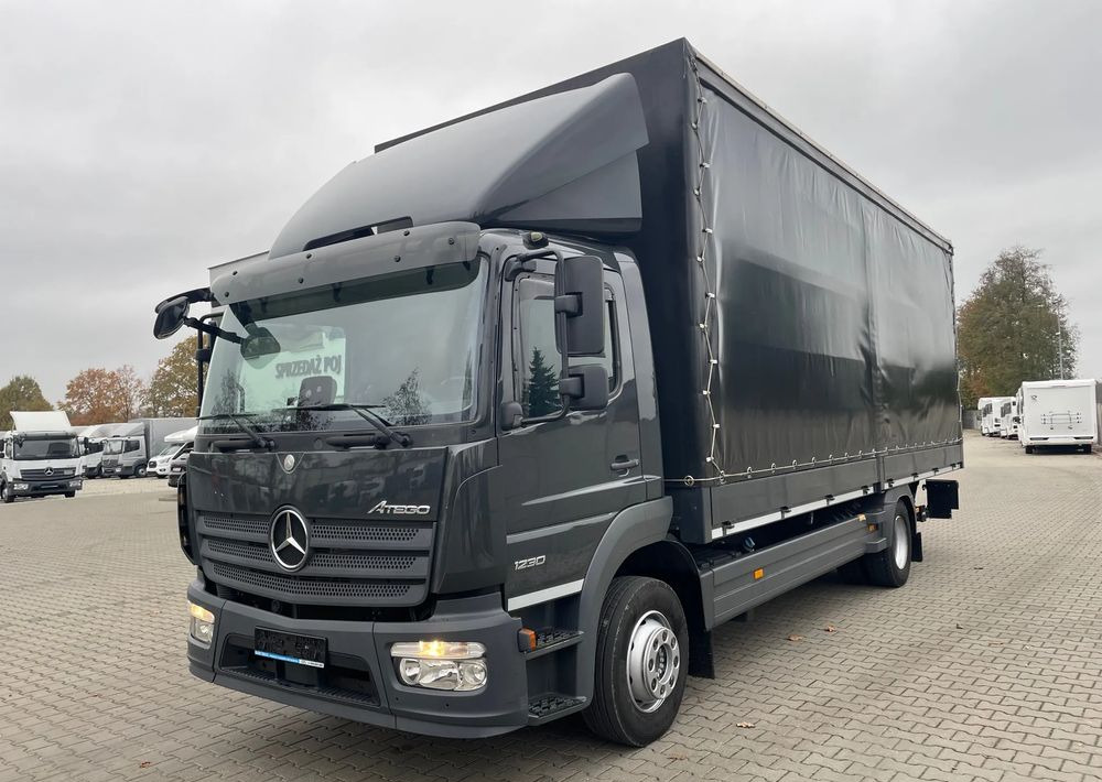 Mercedes-Benz ATEGO 1230 - Тентованный грузовик: фото 1 Mercedes-Benz ATEGO 1230 - Тентованный грузовик: фото 1