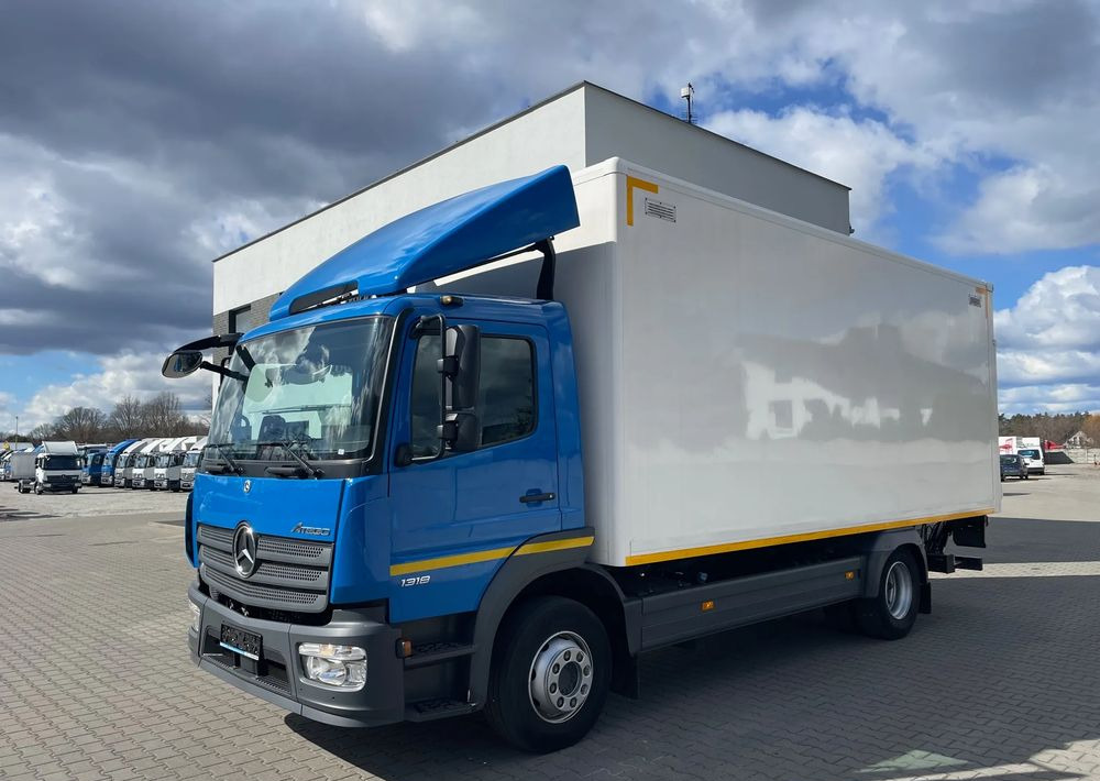Mercedes-Benz ATEGO 1318, kontener 6,2m, ładowność 7,5 tony! - Грузовик с закрытым кузовом: фото 2 Mercedes-Benz ATEGO 1318, kontener 6,2m, ładowność 7,5 tony! - Грузовик с закрытым кузовом: фото 2