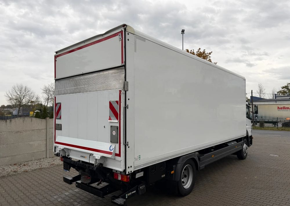 Mercedes-Benz ATEGO 1524 - Грузовик с закрытым кузовом: фото 4 Mercedes-Benz ATEGO 1524 - Грузовик с закрытым кузовом: фото 4