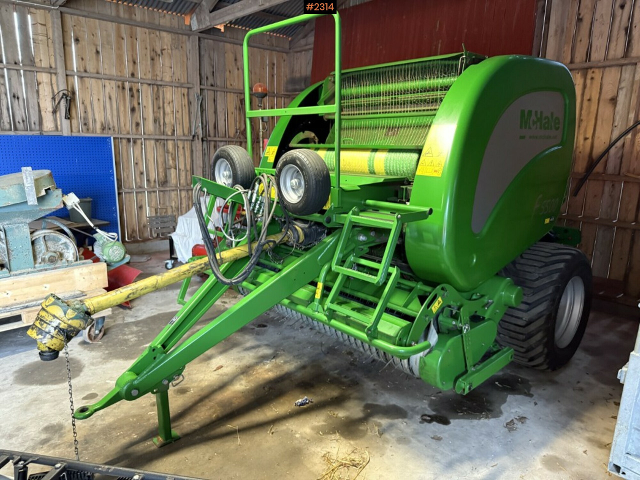 Baler McHale F5500 - Техника для сенозаготовки: фото 1 Baler McHale F5500 - Техника для сенозаготовки: фото 1
