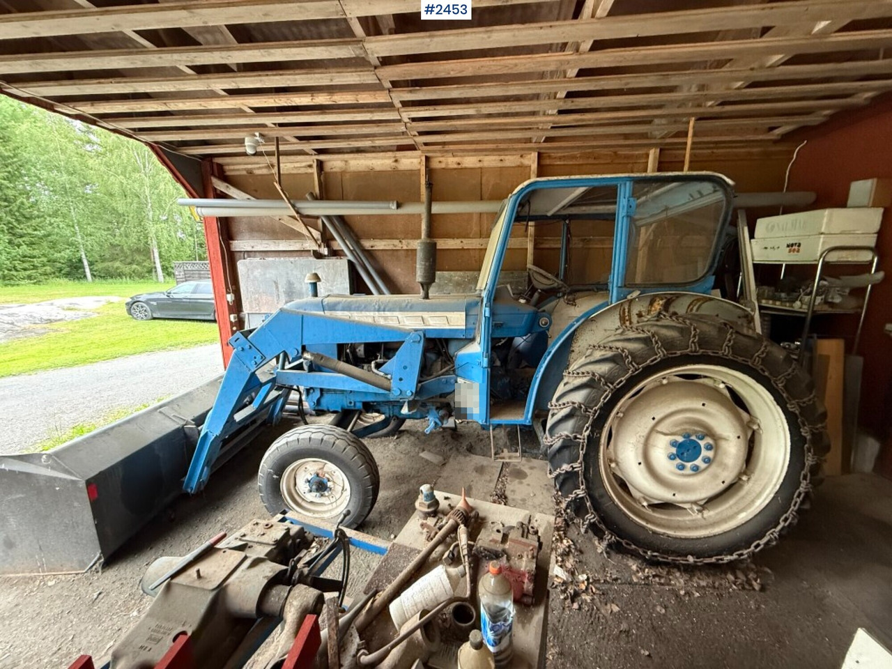 Ford Super Major 5000 with front loader Rep. object - Трактор: фото 1 Ford Super Major 5000 with front loader Rep. object - Трактор: фото 1