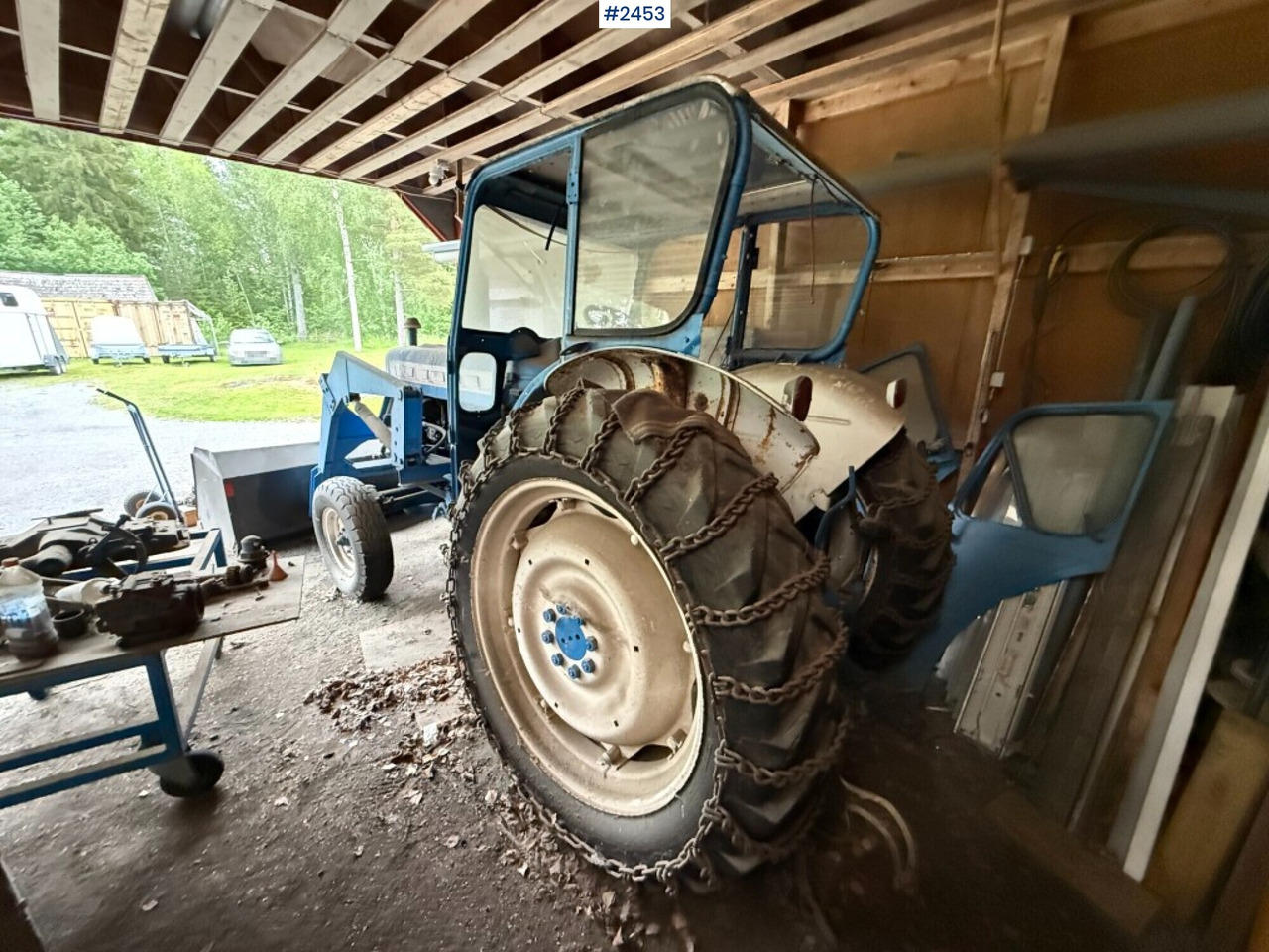 Ford Super Major 5000 with front loader Rep. object - Трактор: фото 3 Ford Super Major 5000 with front loader Rep. object - Трактор: фото 3