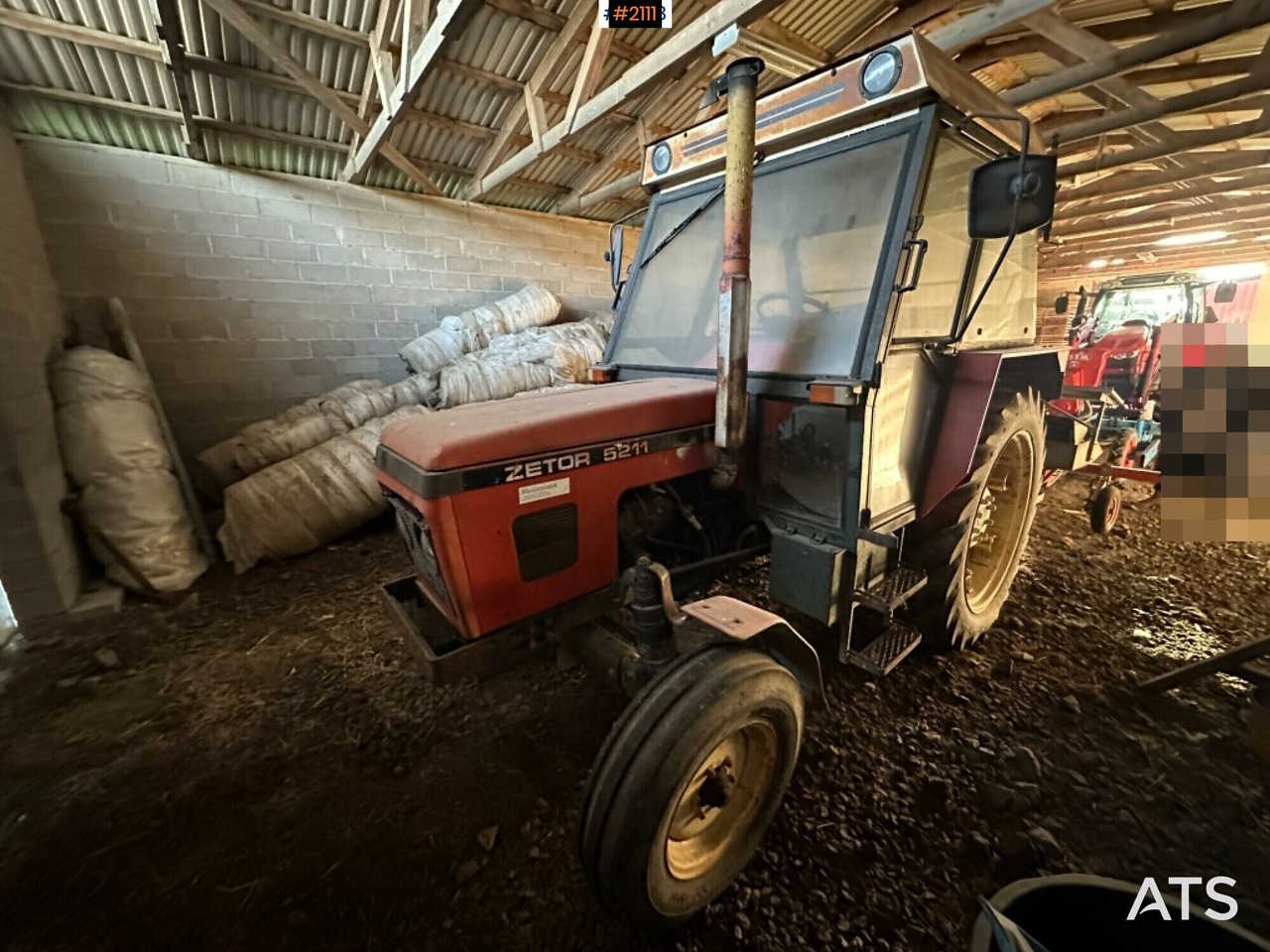 Tractor Zetor 5211 - Трактор: фото 2 Tractor Zetor 5211 - Трактор: фото 2