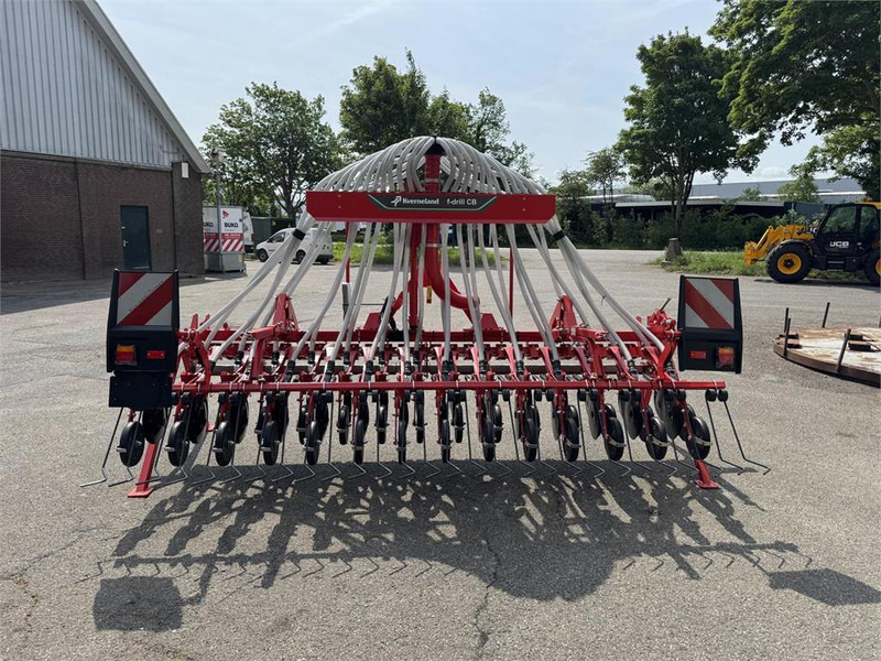 Kverneland CB 3500 3 punt - Посевной комплекс: фото 3 Kverneland CB 3500 3 punt - Посевной комплекс: фото 3