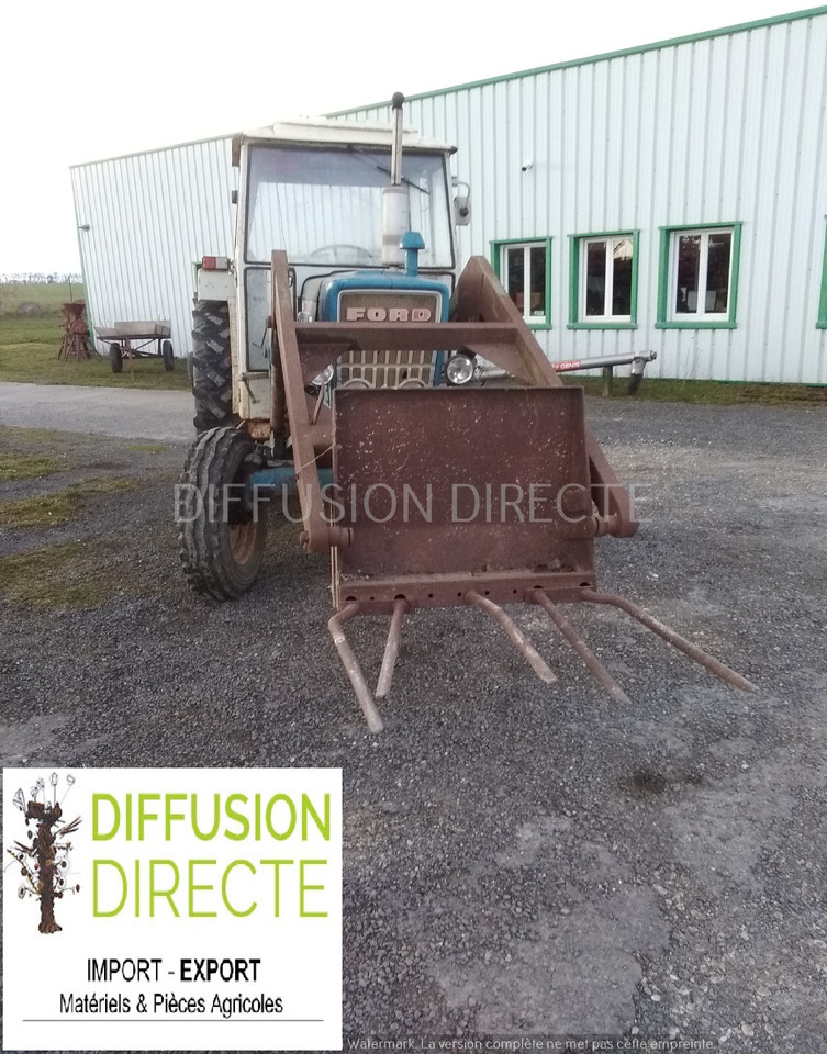 FORD TRACTEUR AGRICOLE 5000 SUPER MAJOR - Трактор: фото 1 FORD TRACTEUR AGRICOLE 5000 SUPER MAJOR - Трактор: фото 1