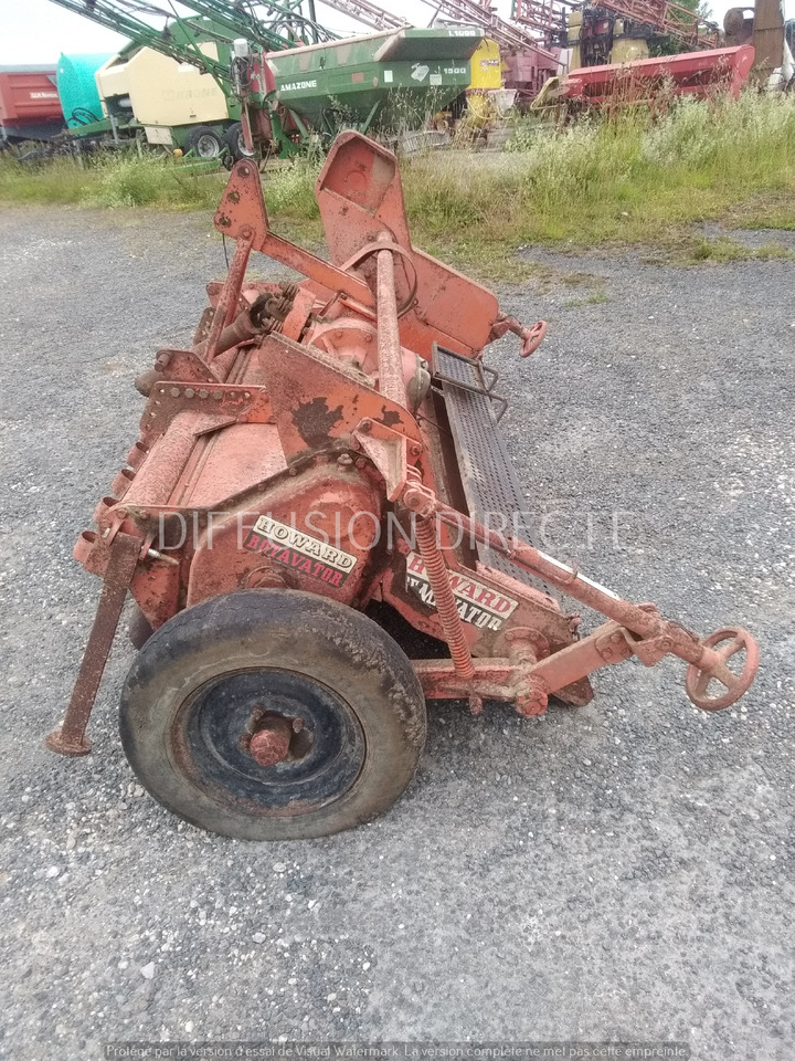 HOWARD ROTAVATOR T 210 - Почвофреза: фото 3 HOWARD ROTAVATOR T 210 - Почвофреза: фото 3