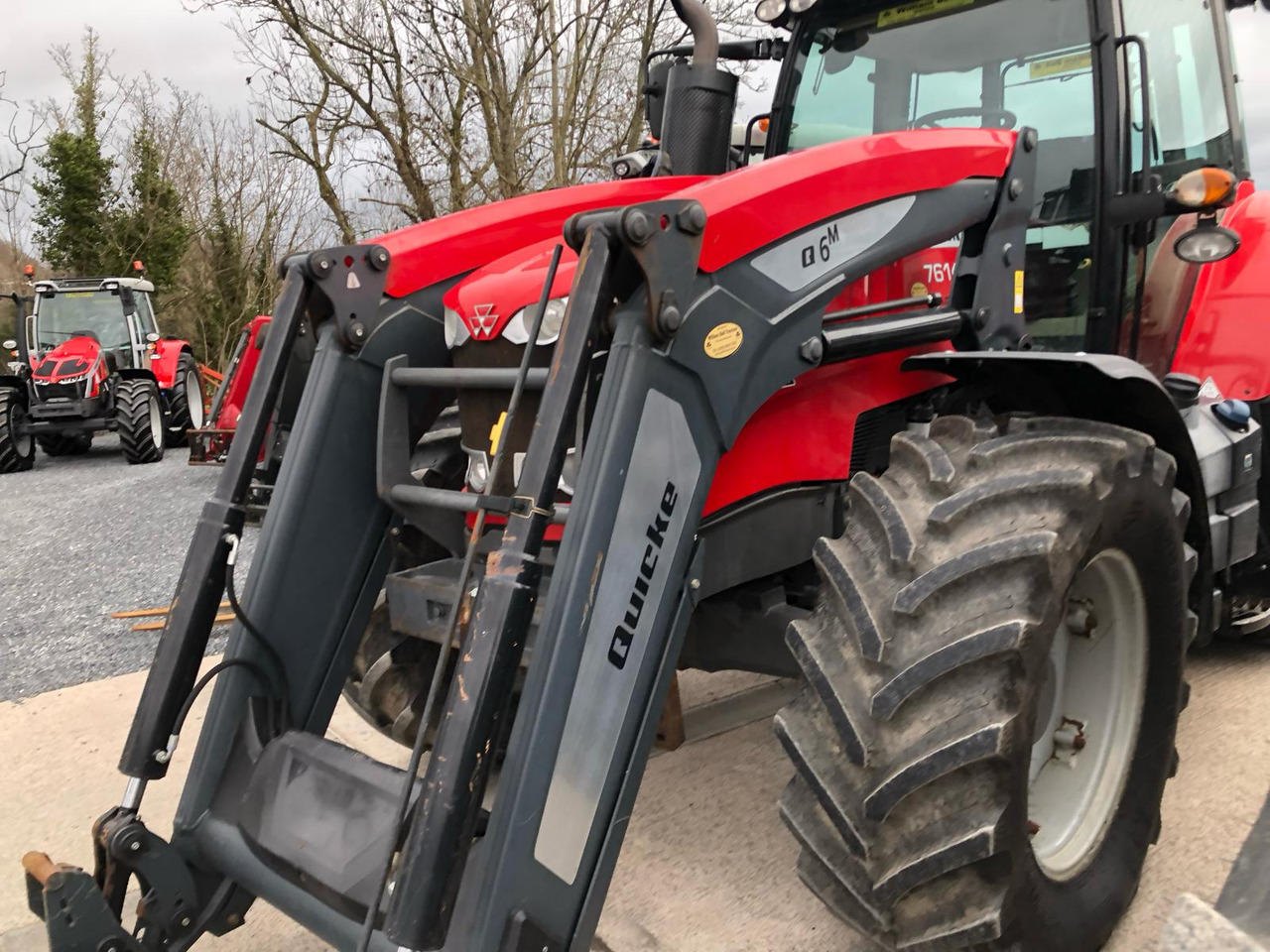 2014 MF 7614 with Quicke Loader - Трактор: фото 2 2014 MF 7614 with Quicke Loader - Трактор: фото 2