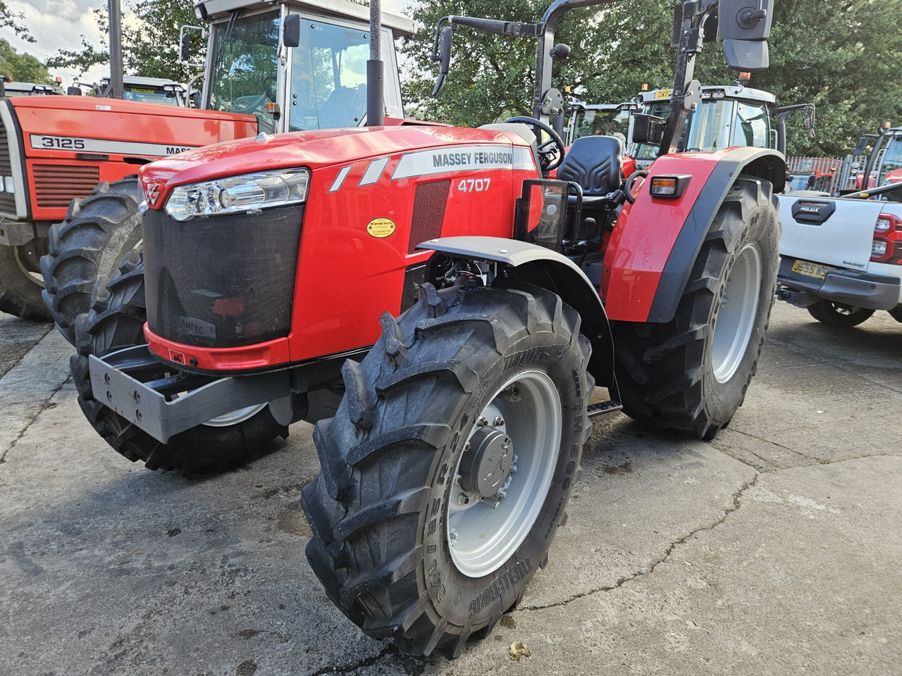 2019 MF 4707, only 428 Hours - Трактор: фото 2 2019 MF 4707, only 428 Hours - Трактор: фото 2
