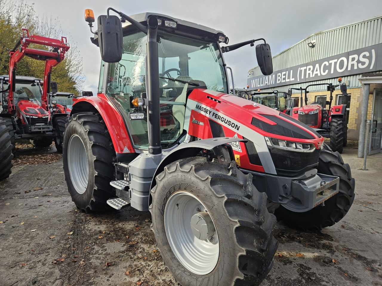 2023 MF 5S.135 only 405 Hrs - Трактор: фото 1 2023 MF 5S.135 only 405 Hrs - Трактор: фото 1