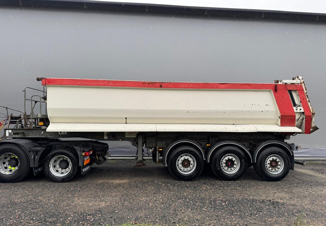 Carnehl3-aks Siirtoteli kippikärry - Самосвальный полуприцеп: фото 2 Carnehl3-aks Siirtoteli kippikärry - Самосвальный полуприцеп: фото 2