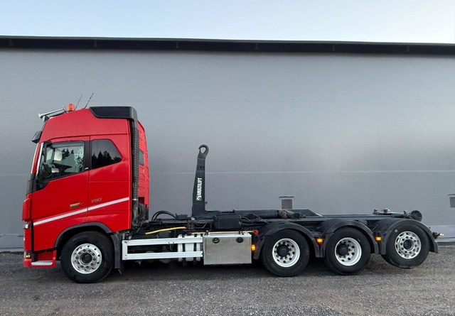 VolvoFH16 750 8X4 - Другая техника: фото 2 VolvoFH16 750 8X4 - Другая техника: фото 2