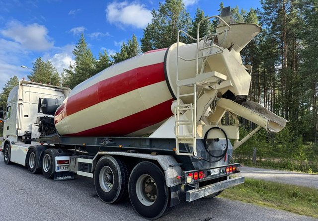 Liebherr12m3 Perävaunu - Полуприцеп бетоносмеситель: фото 2 Liebherr12m3 Perävaunu - Полуприцеп бетоносмеситель: фото 2