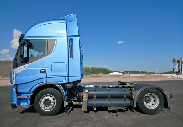 IvecoStralis 460 4x2 CNG / LNG - Тягач: фото 2 IvecoStralis 460 4x2 CNG / LNG - Тягач: фото 2