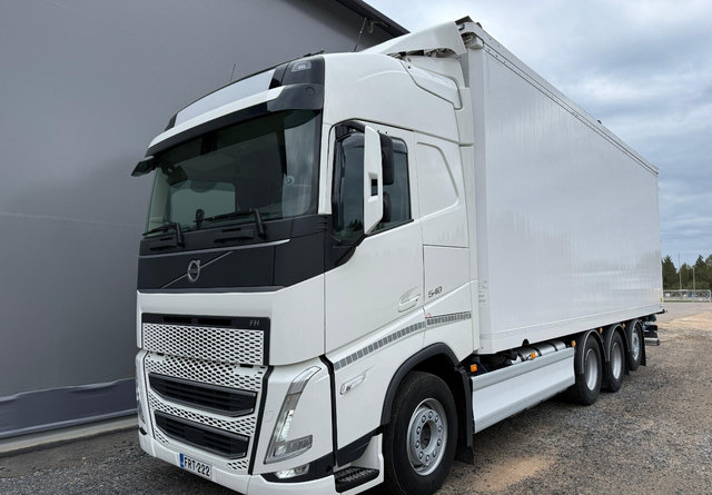 Volvo FH 540 8x4 66m3 - Грузовик с закрытым кузовом: фото 1 Volvo FH 540 8x4 66m3 - Грузовик с закрытым кузовом: фото 1