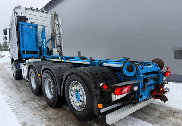 VolvoFh13 540 - Крюковой мультилифт: фото 3 VolvoFh13 540 - Крюковой мультилифт: фото 3