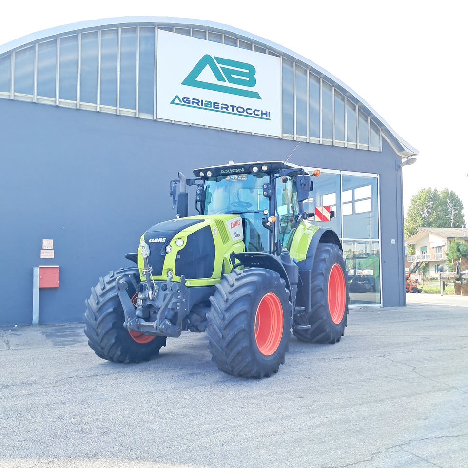 CLAAS AXION 810 - Трактор: фото 1 CLAAS AXION 810 - Трактор: фото 1