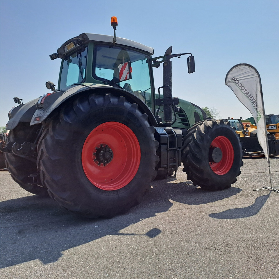 FENDT 936 VARIO - Трактор: фото 2 FENDT 936 VARIO - Трактор: фото 2