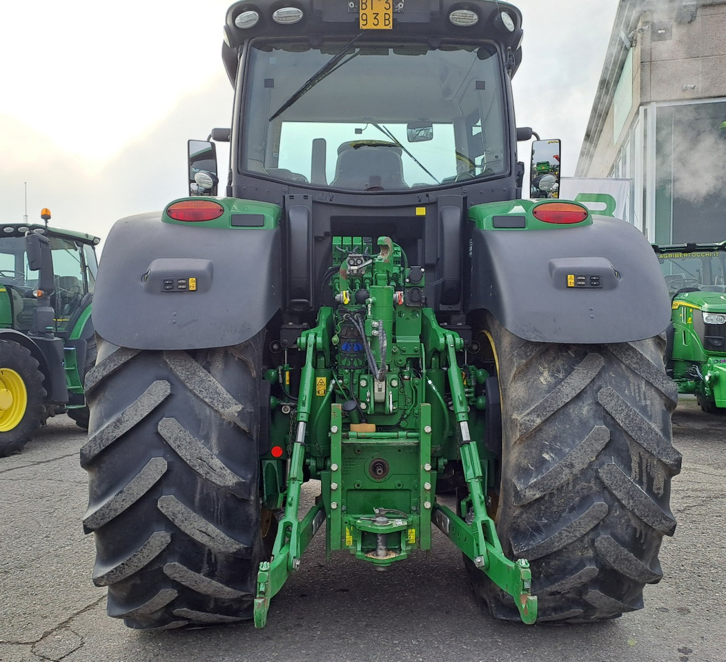 JOHN DEERE 6250R PREMIUM EDITION - Трактор: фото 4 JOHN DEERE 6250R PREMIUM EDITION - Трактор: фото 4