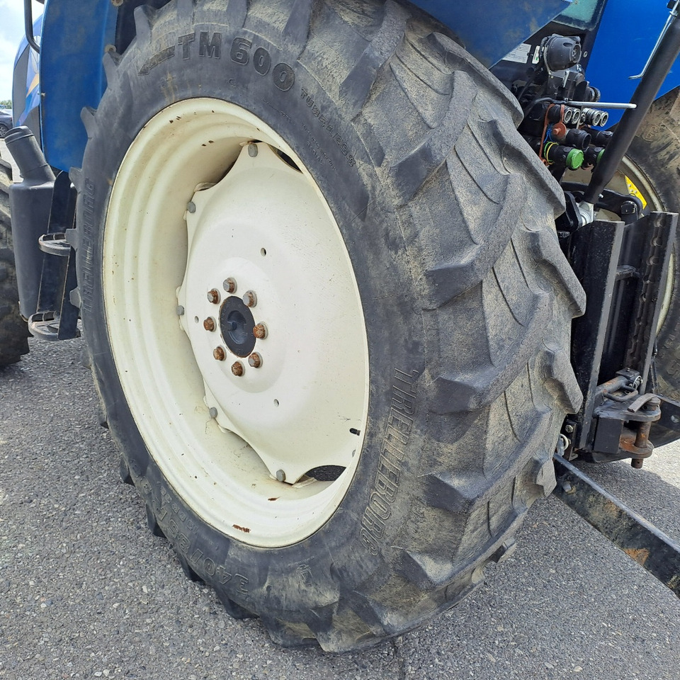 NEW HOLLAND T4.95 - Трактор: фото 5 NEW HOLLAND T4.95 - Трактор: фото 5