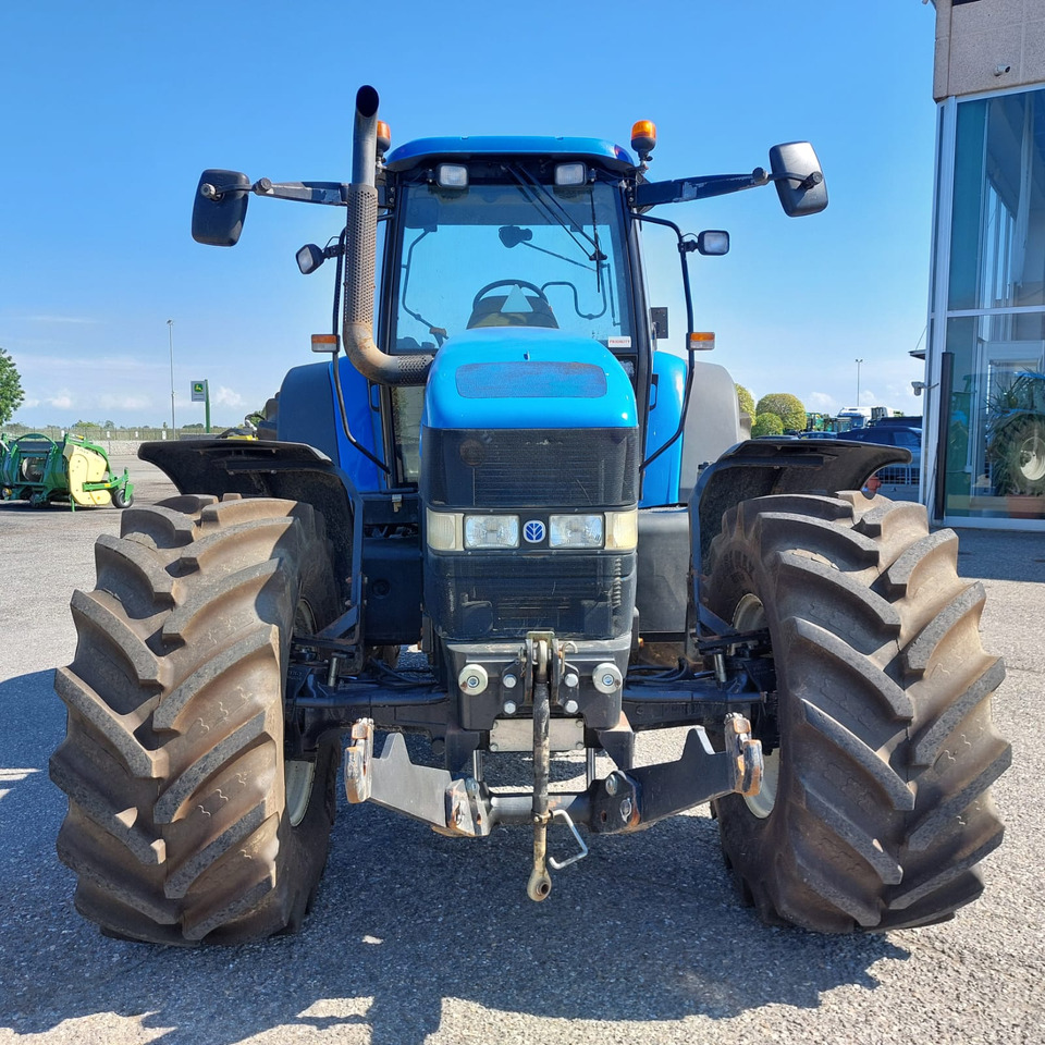 NEW HOLLAND TM 190 - Трактор: фото 1 NEW HOLLAND TM 190 - Трактор: фото 1