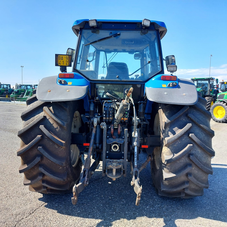 NEW HOLLAND TM 190 - Трактор: фото 3 NEW HOLLAND TM 190 - Трактор: фото 3