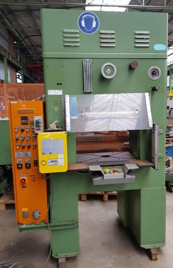 Hydr. Schnelläuferpresse DUNKES - Металлообрабатывающий станок: фото 1 Hydr. Schnelläuferpresse DUNKES - Металлообрабатывающий станок: фото 1
