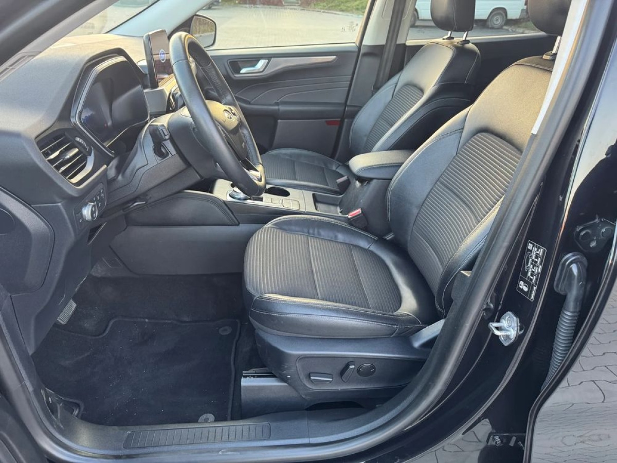 Ford Kuga Ford 2.0 EcoBlue AWD Titanium X Kamery - Внедорожник: фото 5 Ford Kuga Ford 2.0 EcoBlue AWD Titanium X Kamery - Внедорожник: фото 5