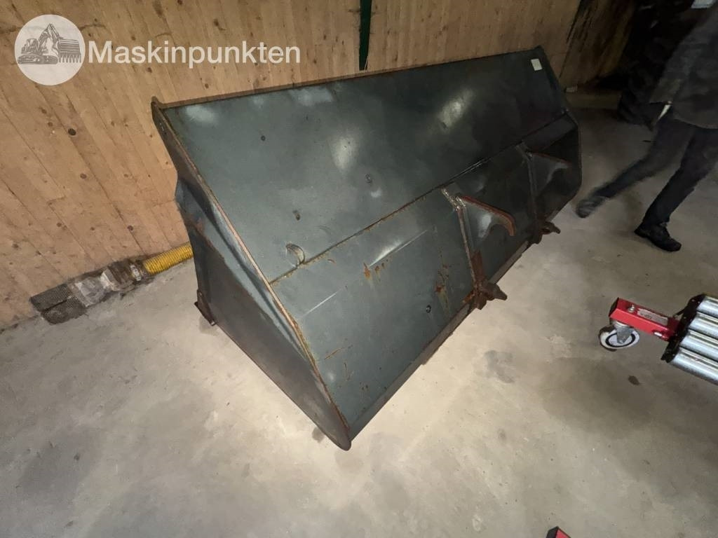 Ålö Universal skopa - Ковш для Строительной техники: фото 3 Ålö Universal skopa - Ковш для Строительной техники: фото 3