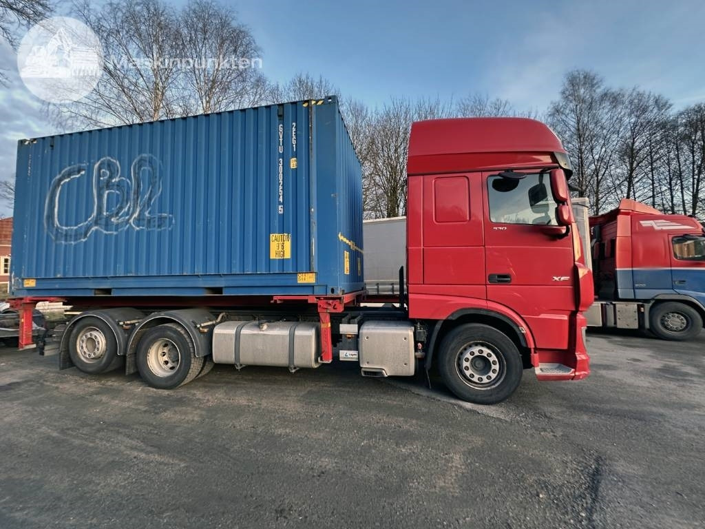 DAF XF 530 - Грузовик-контейнеровоз/ Сменный кузов: фото 3 DAF XF 530 - Грузовик-контейнеровоз/ Сменный кузов: фото 3