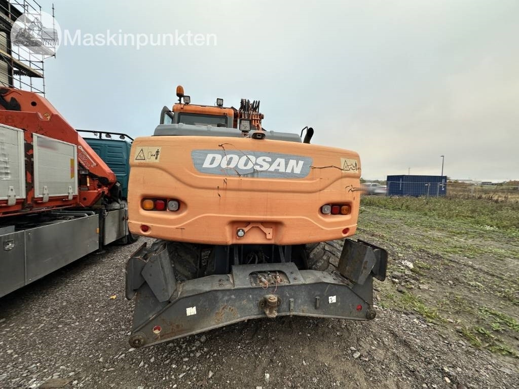 Doosan DX 140 W med vagn och redskap  - Колёсный экскаватор: фото 5 Doosan DX 140 W med vagn och redskap  - Колёсный экскаватор: фото 5