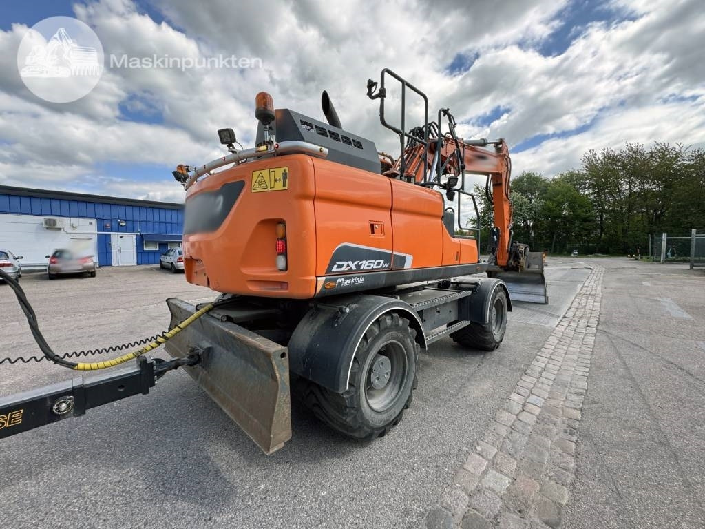 Doosan DX 160 W - Колёсный экскаватор: фото 4 Doosan DX 160 W - Колёсный экскаватор: фото 4