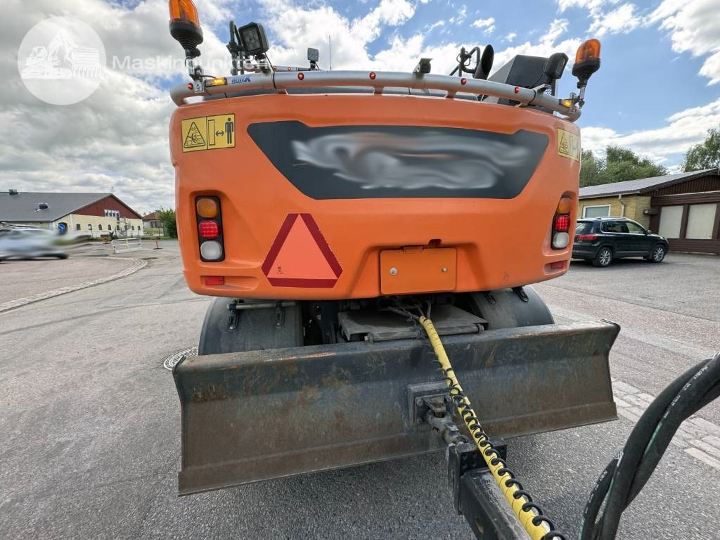 Doosan DX 160 W - Колёсный экскаватор: фото 3 Doosan DX 160 W - Колёсный экскаватор: фото 3