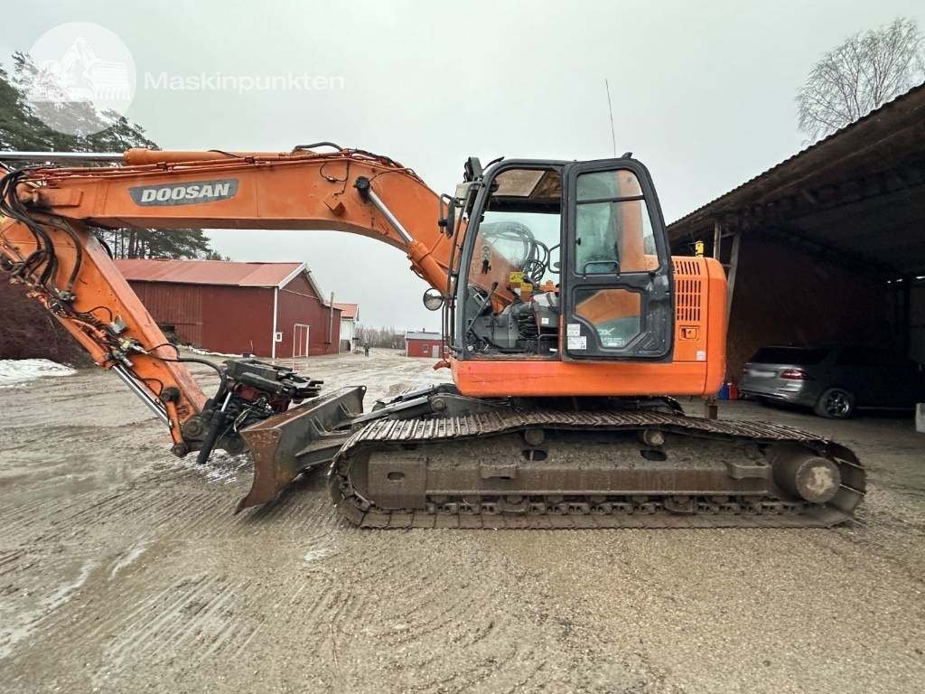 Doosan DX 235 LCR - Гусеничный экскаватор: фото 3 Doosan DX 235 LCR - Гусеничный экскаватор: фото 3