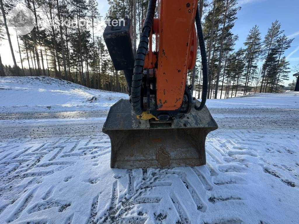 Мини-экскаватор Doosan DX 62 R: фото 13 Мини-экскаватор Doosan DX 62 R: фото 13