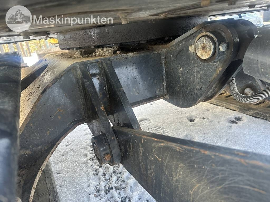 Мини-экскаватор Doosan DX 62 R: фото 32 Мини-экскаватор Doosan DX 62 R: фото 32