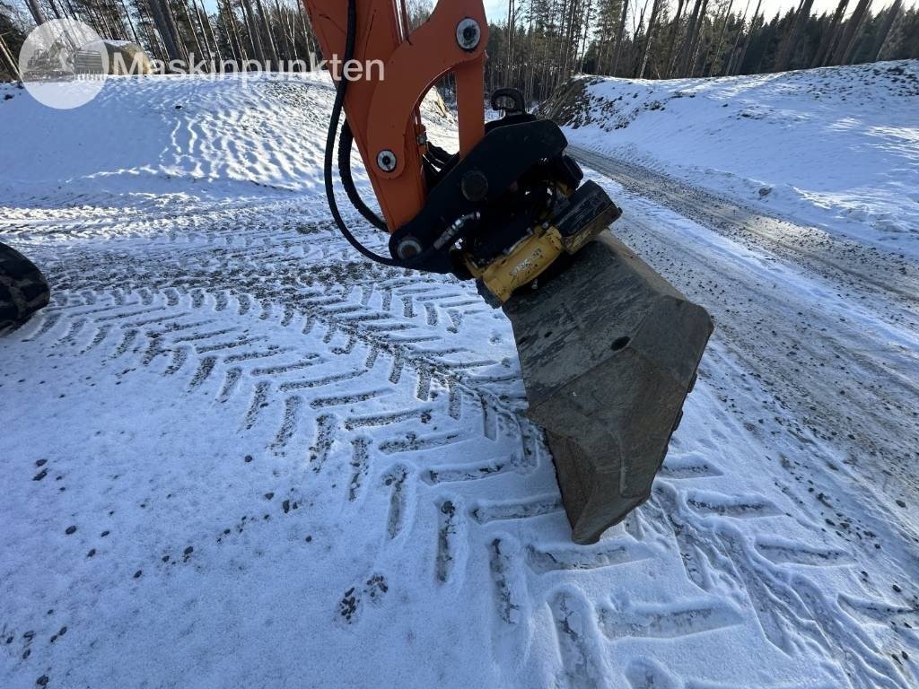 Мини-экскаватор Doosan DX 62 R: фото 10 Мини-экскаватор Doosan DX 62 R: фото 10