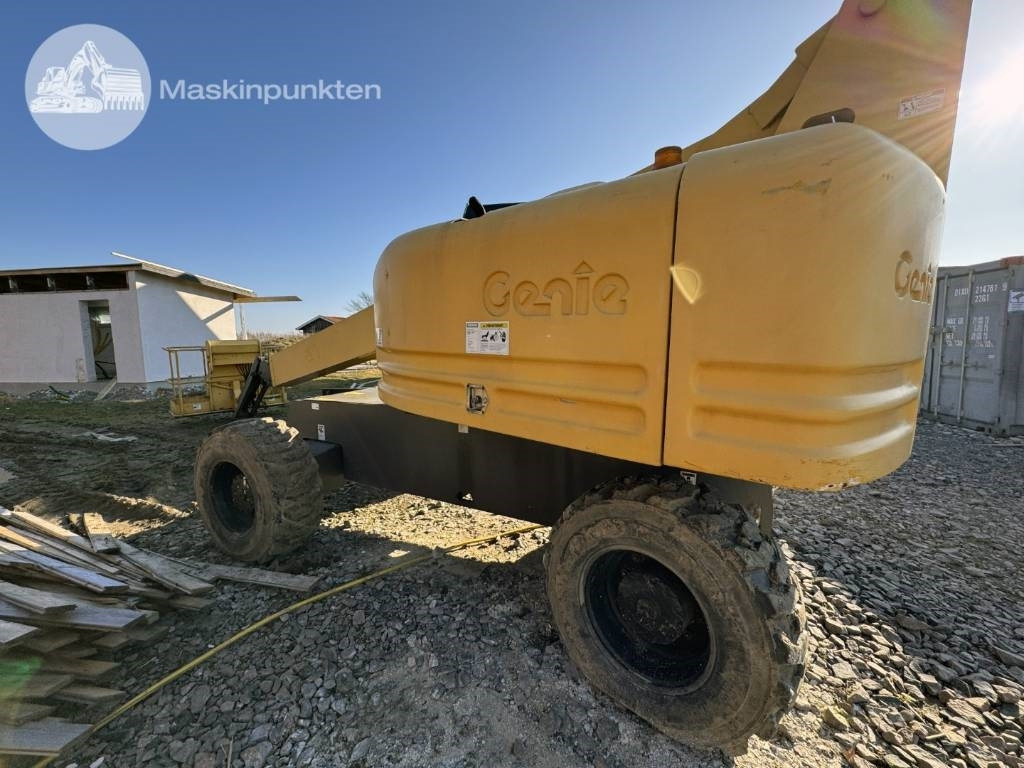 Genie S 65 - Телескопический подъемник: фото 3 Genie S 65 - Телескопический подъемник: фото 3