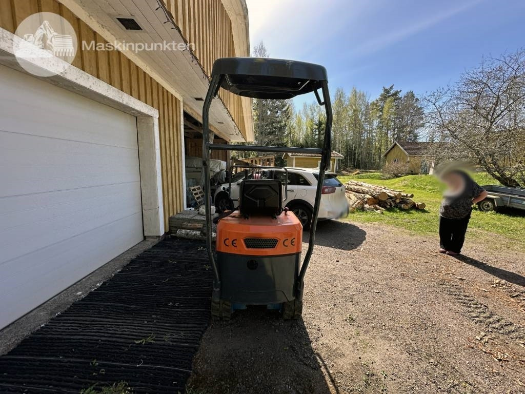 Haitu H 10 - Мини-экскаватор: фото 3 Haitu H 10 - Мини-экскаватор: фото 3