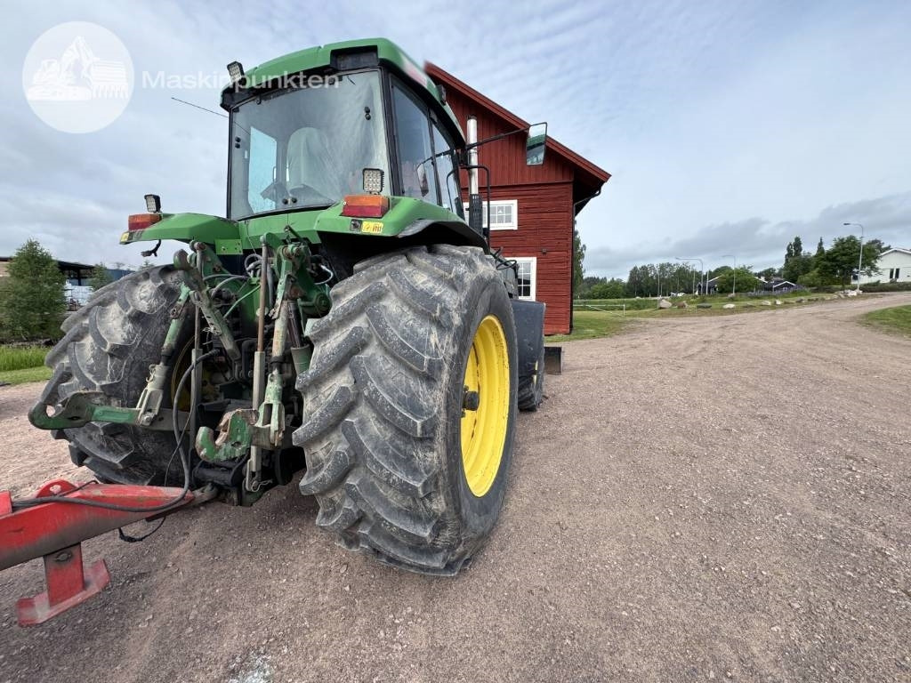 John Deere 7600 - Трактор: фото 4 John Deere 7600 - Трактор: фото 4