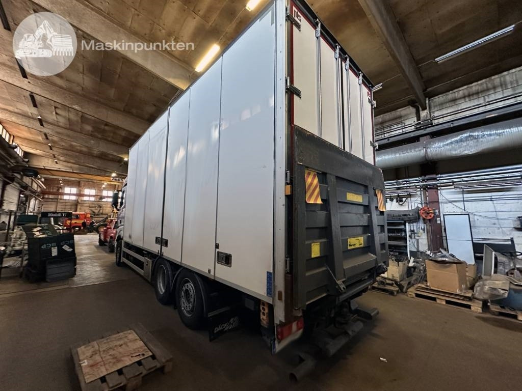 Mercedes-Benz Actros 2545 - Грузовик с закрытым кузовом: фото 5 Mercedes-Benz Actros 2545 - Грузовик с закрытым кузовом: фото 5