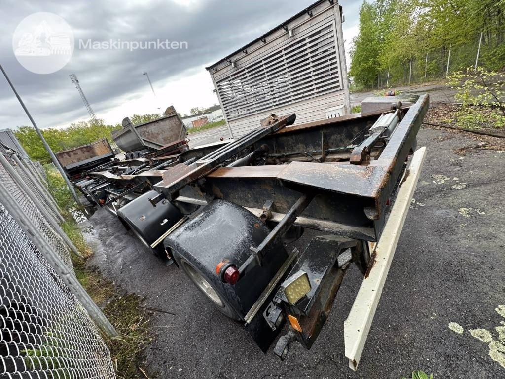 Mjölbysläpet VFP4-12,5-3 - Прицеп мультилифт/ Бункеровоз: фото 5 Mjölbysläpet VFP4-12,5-3 - Прицеп мультилифт/ Бункеровоз: фото 5