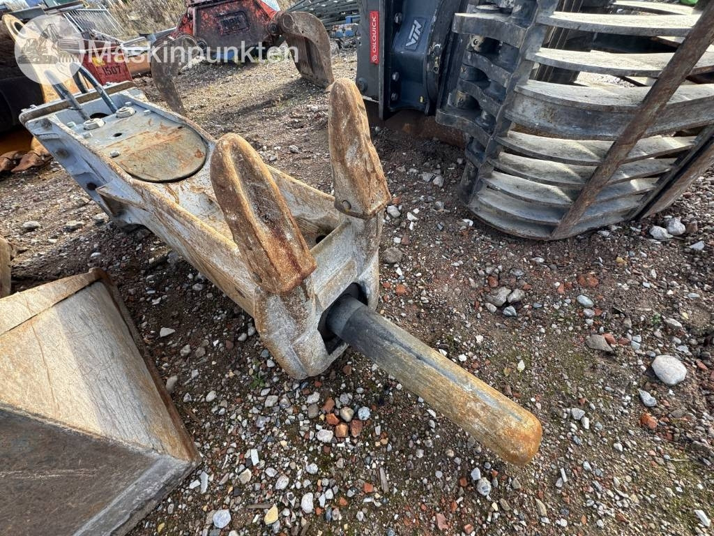 NPK DC-25 - Гидромолот для Строительной техники: фото 1 NPK DC-25 - Гидромолот для Строительной техники: фото 1